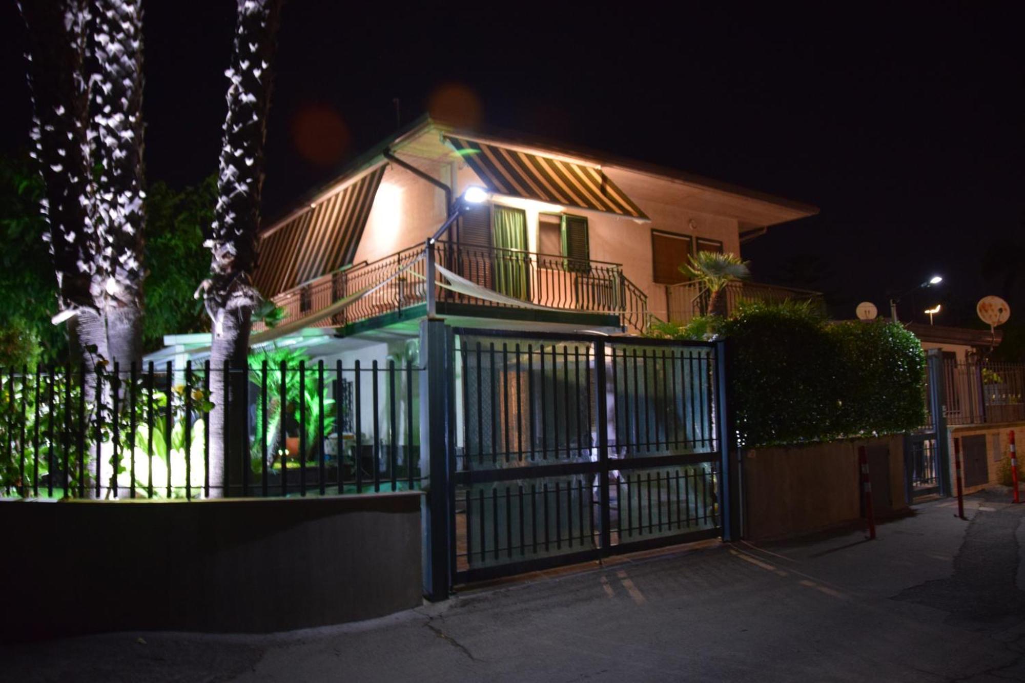 Fondachello Villa มาสคาลิ ภายนอก รูปภาพ