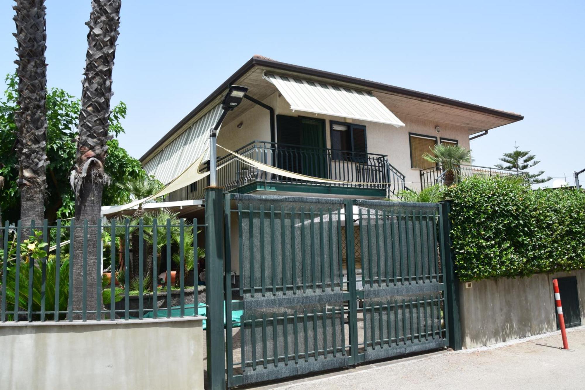 Fondachello Villa มาสคาลิ ภายนอก รูปภาพ